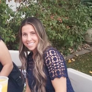 Meet your Posher, Laura